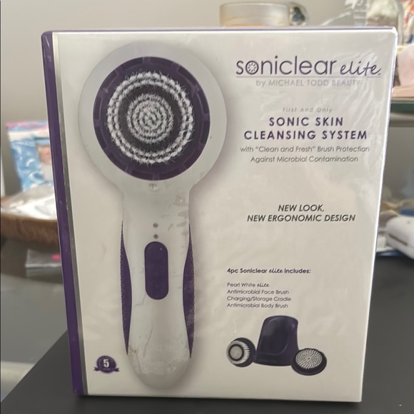 Michael Todd Beauty Sonic Skin Cleansing System - Purple - Picture 1 of 3